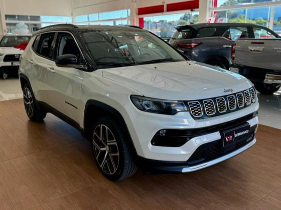 JEEP COMPASS 1.3 T270 TURBO FLEX LIMITED AT6 JEEP COMPASS 1.3 T270 TURBO FLEX LIMITED AT6